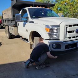 Gran-Prix Auto Body ico