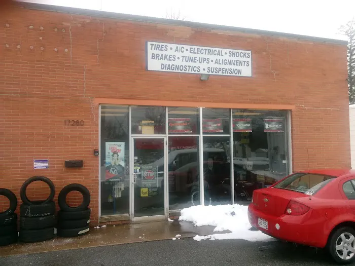 Redd's Tires & Brakes 7