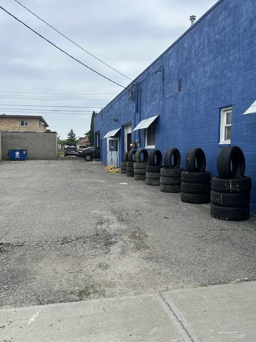 Redds tires rockside 1