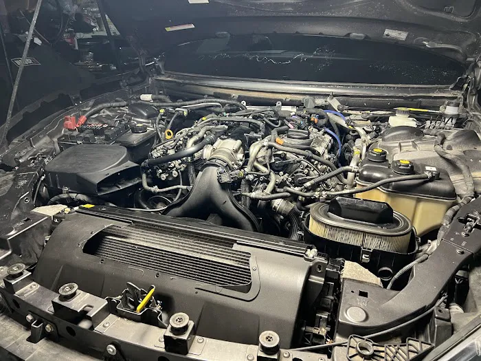 Howdy Automotive 0