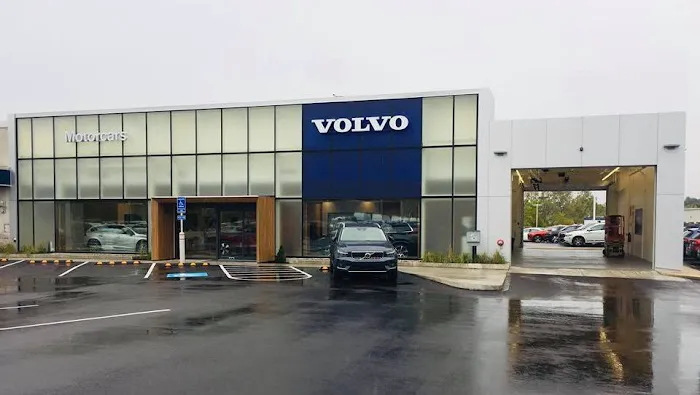 Motorcars Volvo Service Center 9