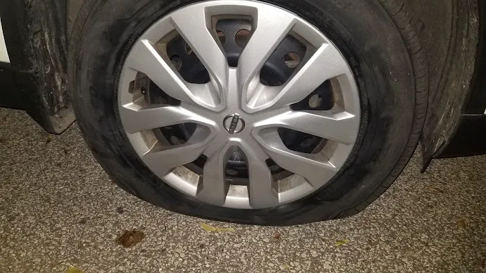 Bedford Nissan Service Center 0
