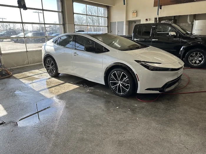 Toyota of Bedford Service and Parts 3