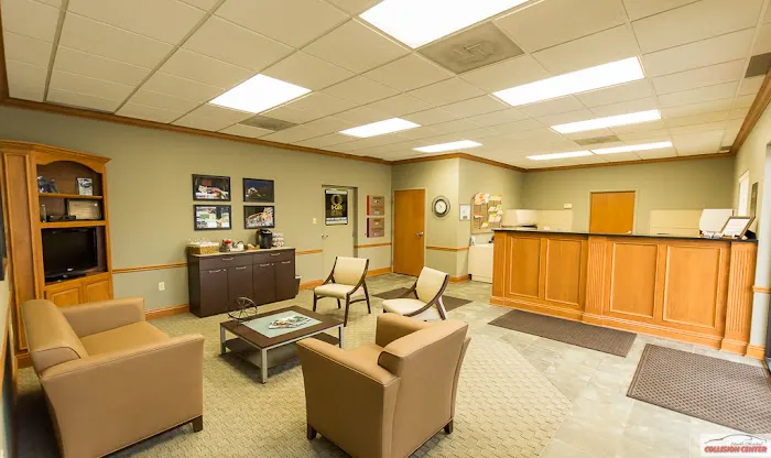 North Olmsted Collision Center 2