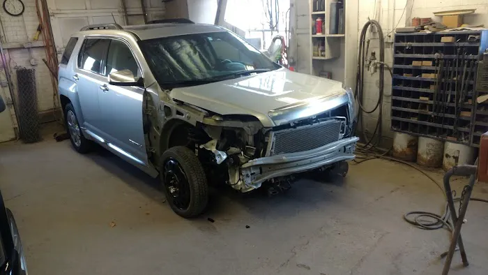 Ridge Road Auto Body 4
