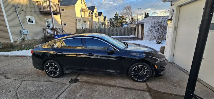 Armor Auto Spa - 3M Window Tinting 8