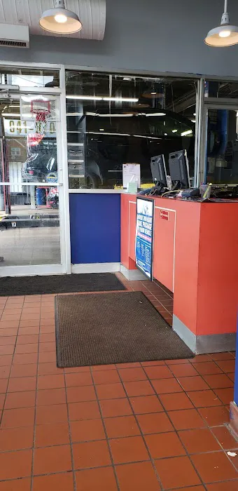 Mr. Tire Auto Service Centers 5