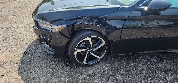 Ken Ganley Collision Center Cleveland 7