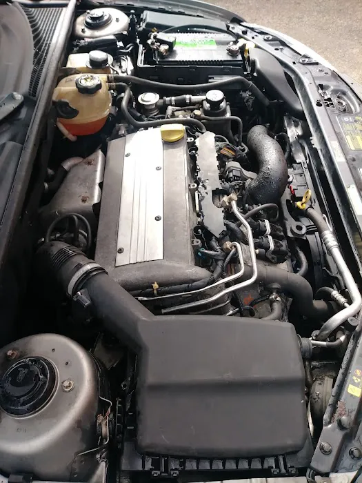 GT Repairs & Service 7