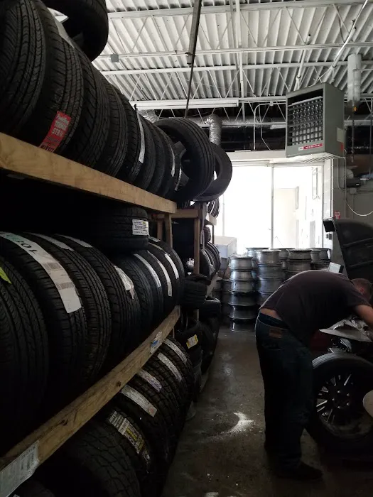 Strong Tires 0