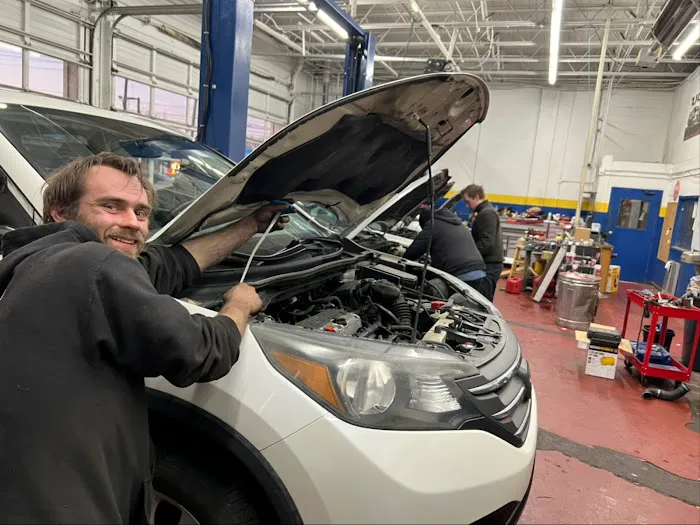 Admiral Auto Care 7