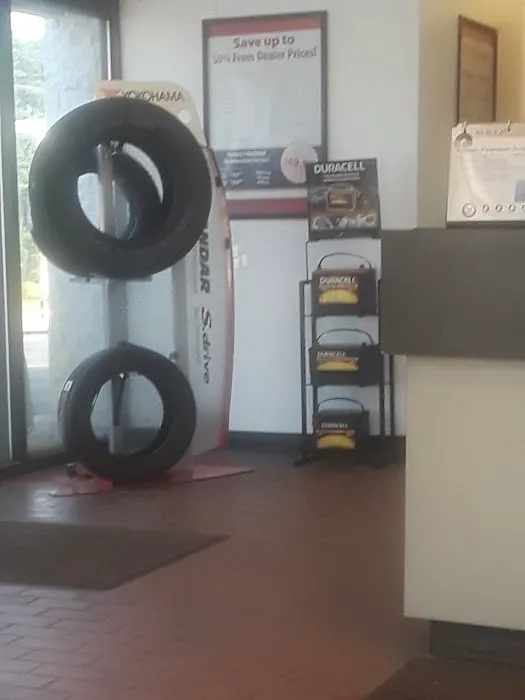 Mr. Tire Auto Service Centers 4