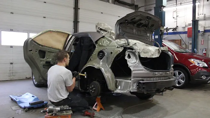 Crash Champions Collision Repair Parma 5