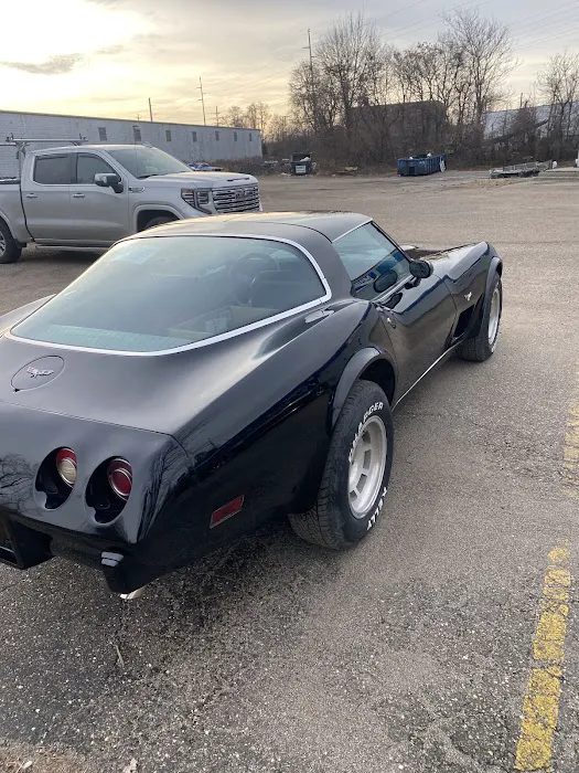 Maaco Auto Body Shop & Painting 1