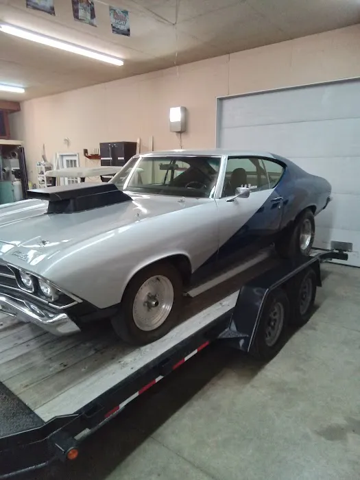 Maaco Auto Body Shop & Painting 9