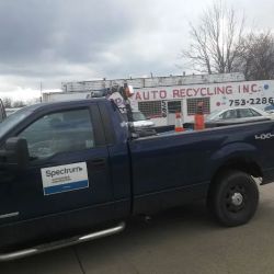 Lake's Auto Recycling ico