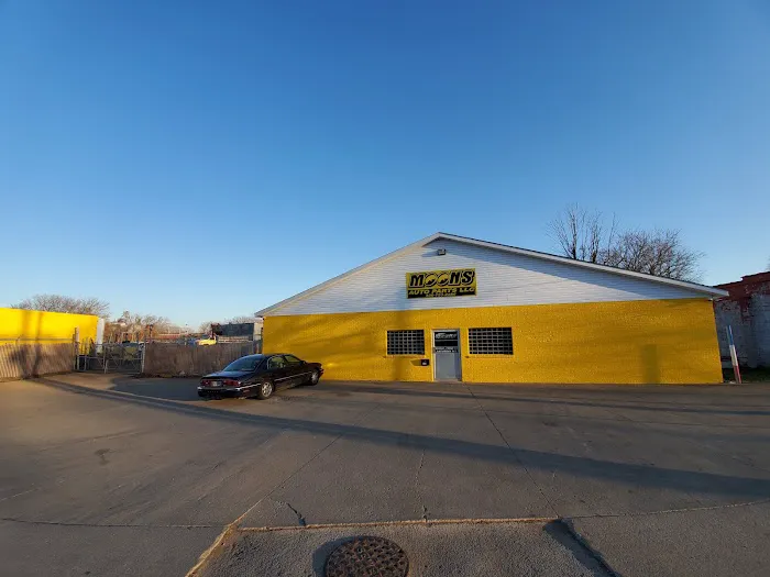 Moons Auto Parts 1