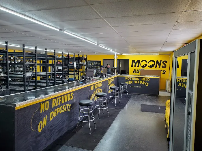 Moons Auto Parts 0