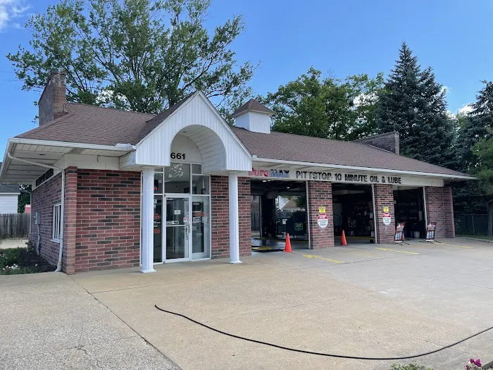 PittStop 10 Minute Oil Change Akron 4