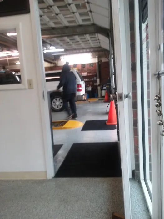PittStop 10 Minute Oil Change Akron 5