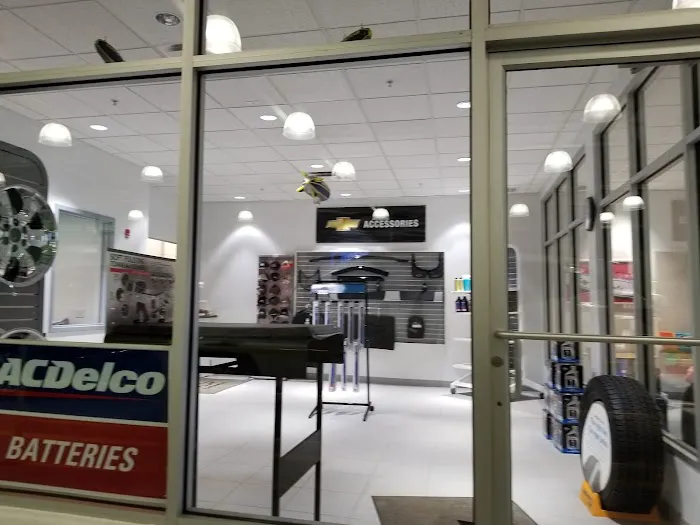 Diane Sauer Chevrolet Collision Repair Center 2
