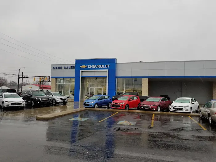 Diane Sauer Chevrolet Collision Repair Center 4