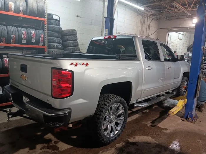 Bro's Tires 9