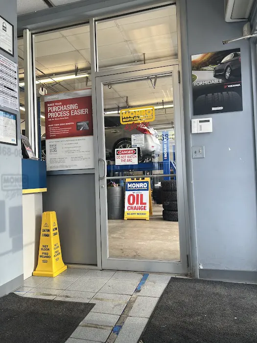 Monro Auto Service and Tire Centers 4