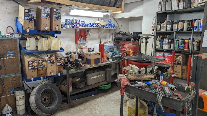 JR's Auto Service & Repair, LLC 4