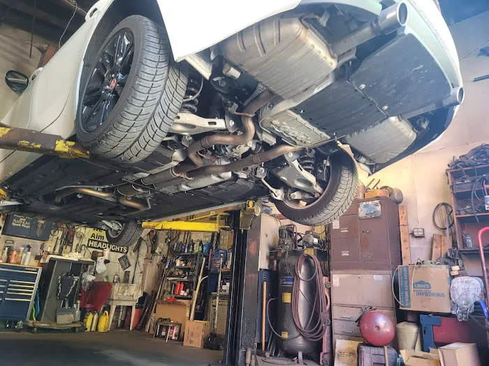 Desanto's Auto Repair 2