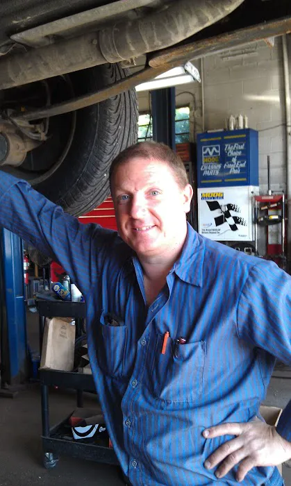 Nolan's Pine Avenue Auto Service LLC 3