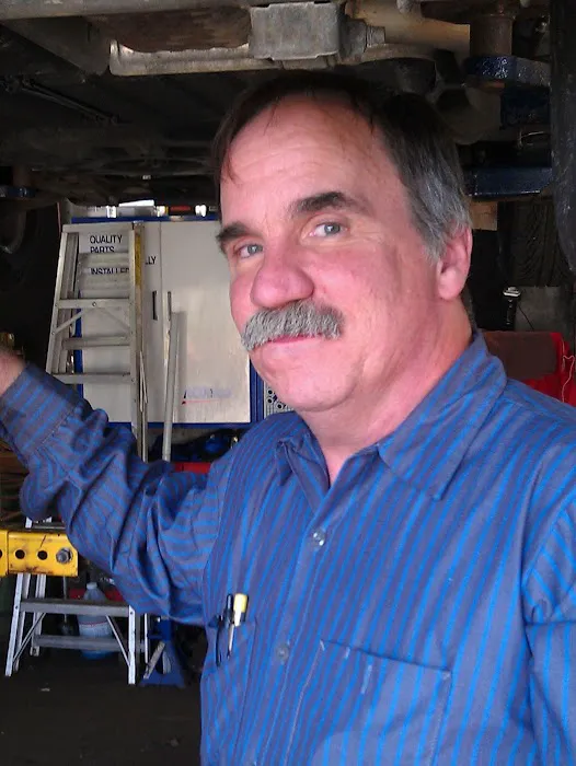 Nolan's Pine Avenue Auto Service LLC 7