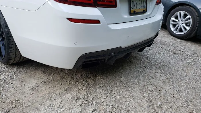 Kurt's Collision & Auto Body 5