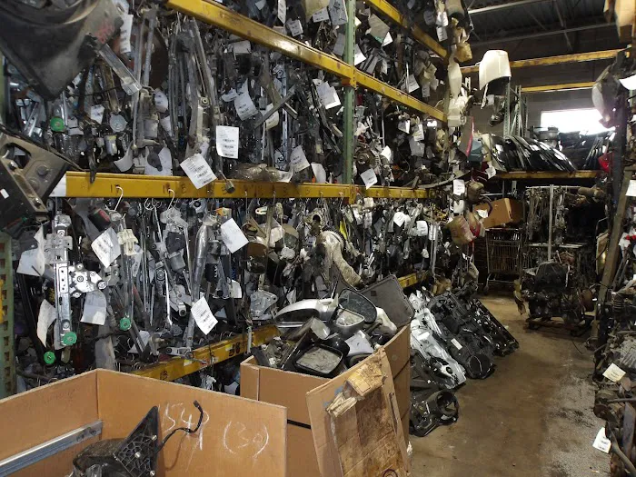 Kash Auto Parts & Salvage 3