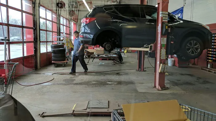 BJ's Tire Center 0