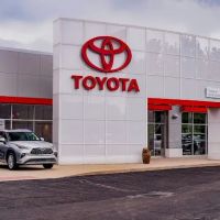 Toyota of North Canton Service Center