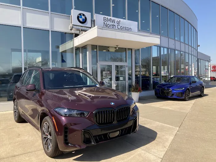 BMW of North Canton Service Center 6
