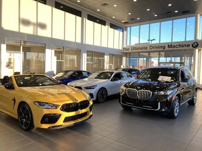 BMW of North Canton Service Center 5