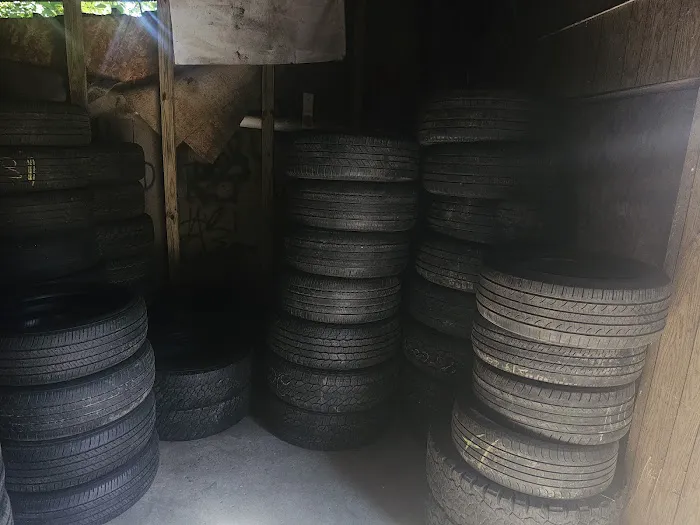 231 DO IT ALL TIRES AND AUTO REPAIRS 5