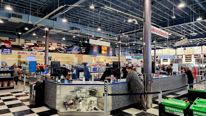 Summit Racing Equipment - Tallmadge, OH 1