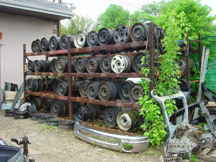 Brown's Eastside Auto Recycling 3