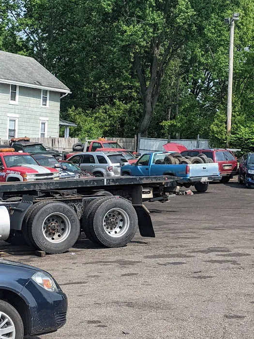 A1 Auto Salvage 3