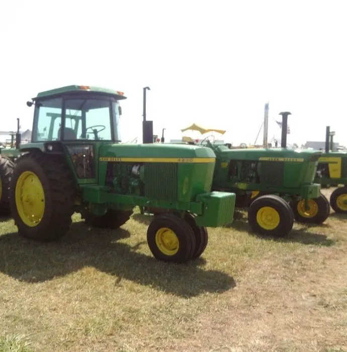 Vaughan's Lawn & Tractor 1