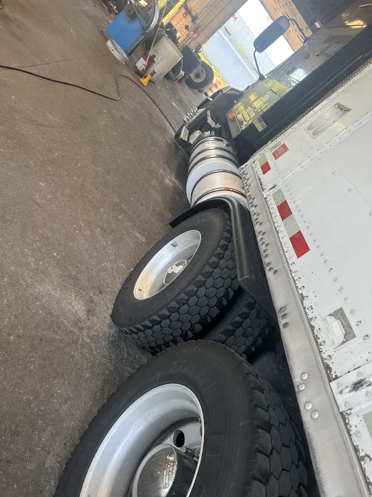Bob Sumerel Tire Company 2
