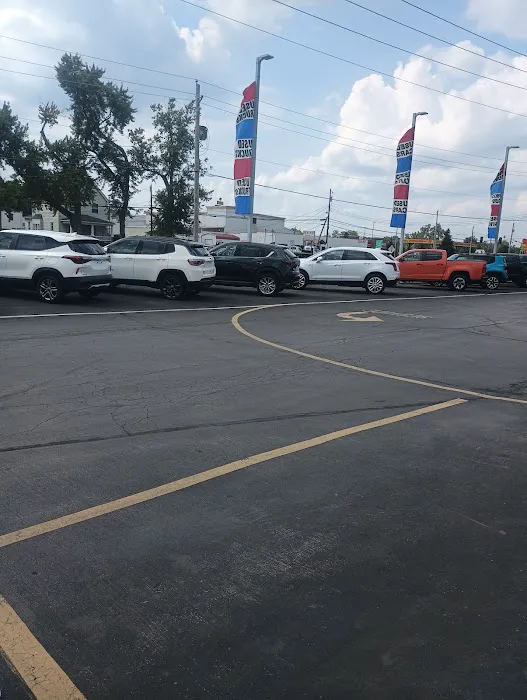 Greenwood's Hubbard Chevrolet Service and Parts 7