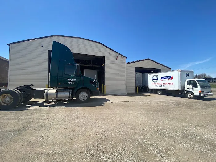 Young Trailer Shop 3