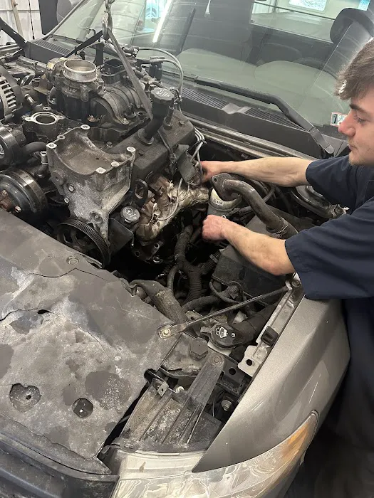New Castle Auto Repair 8