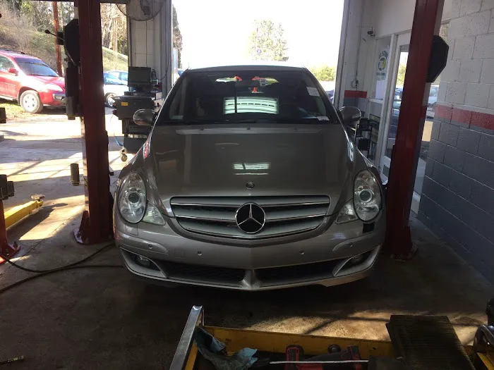Boulevard Automotive Center 5