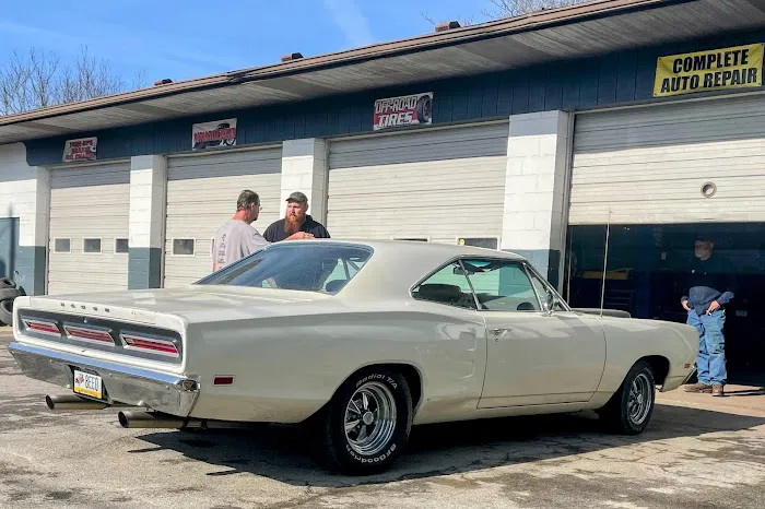 Uneeda Tire And Car Care Center 4
