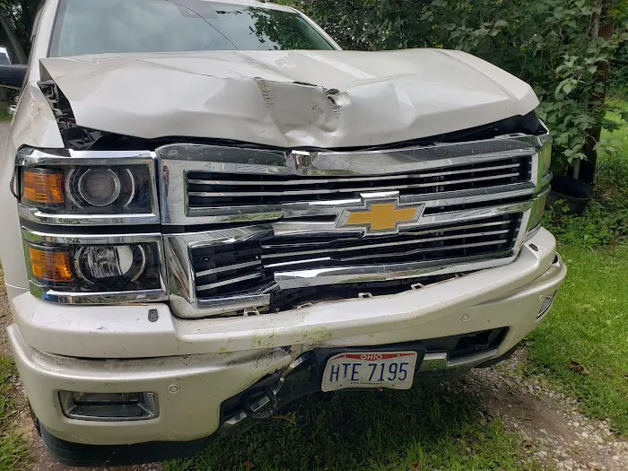 Chilsons Auto Body 0